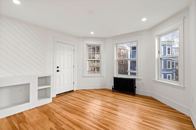 4-6 View South Ave 3, Boston, MA 02130