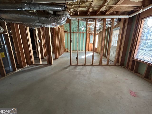 2022 Whitfield Lane, Lawrenceville, GA 30043