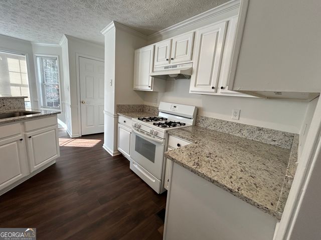 2022 Whitfield Lane, Lawrenceville, GA 30043