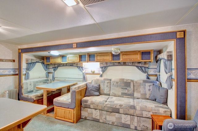 290 Schinn Canyon Drive, Deming, WA 98244