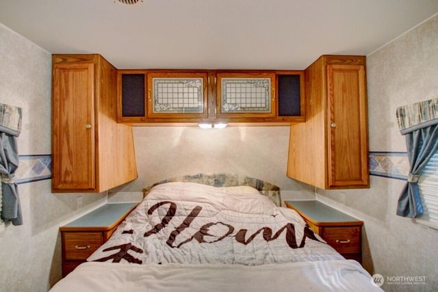 290 Schinn Canyon Drive, Deming, WA 98244