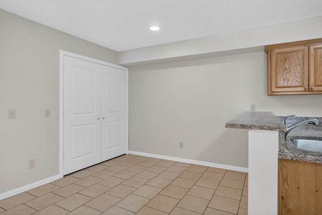 1712 S Waco Street, Van Alstyne, TX 75495