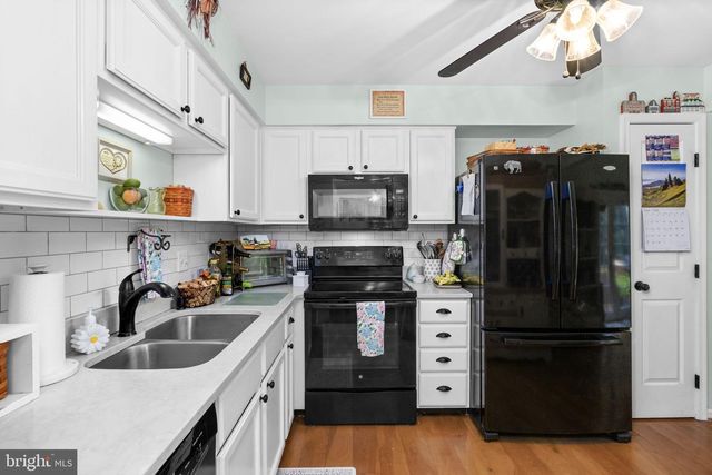 9609 BECKER CT, Fredericksburg, VA 22408