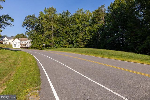 9609 BECKER CT, Fredericksburg, VA 22408