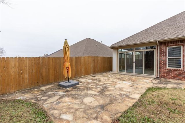 13920 Oxford Drive, Edmond, OK 73013