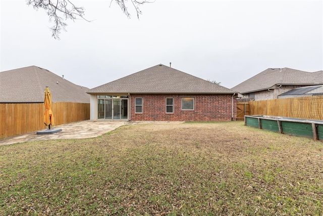 13920 Oxford Drive, Edmond, OK 73013