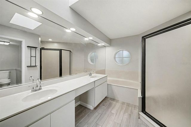 15811 SANCTUARY DRIVE, Tampa, FL 33647