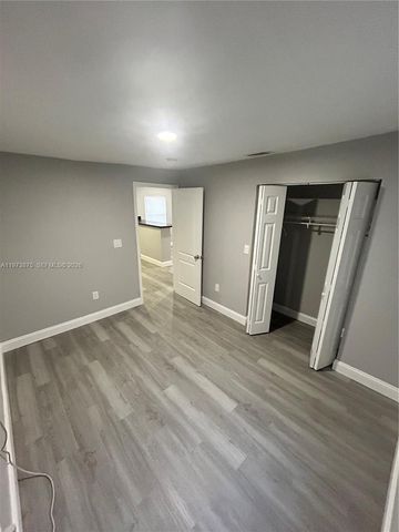 1036 NW 47th Ter, Miami, FL 33127