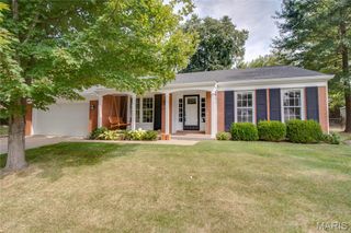 4815 Blu Fountain Drive, Godfrey, IL 62035