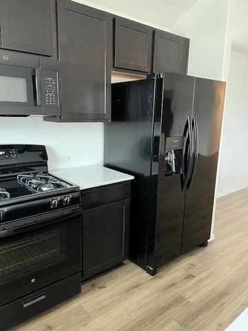 618 Waterway, Hutto, TX 78634