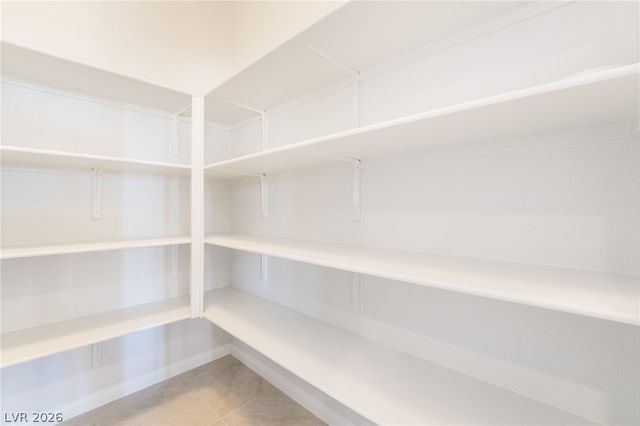 94 Cadence Crest Avenue, Henderson, NV 89011