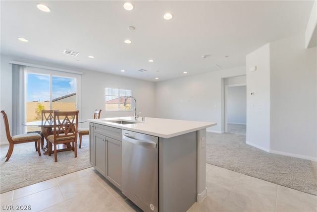 94 Cadence Crest Avenue, Henderson, NV 89011