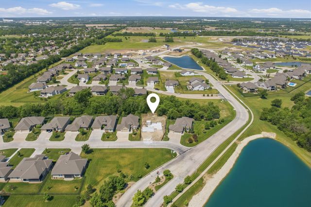 6233 E Central Park Ct., Bel Aire, KS 67220