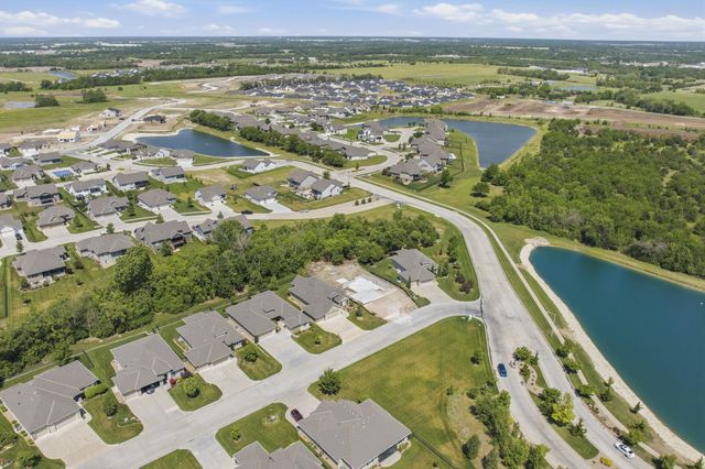 6233 E Central Park Ct., Bel Aire, KS 67220