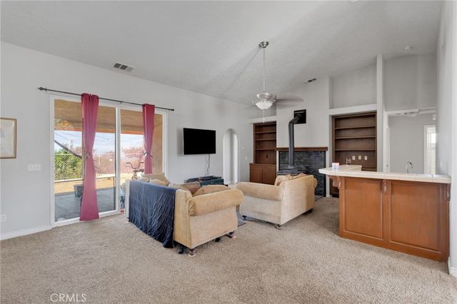 1220 Hollister, Pinon Hills, CA 92372