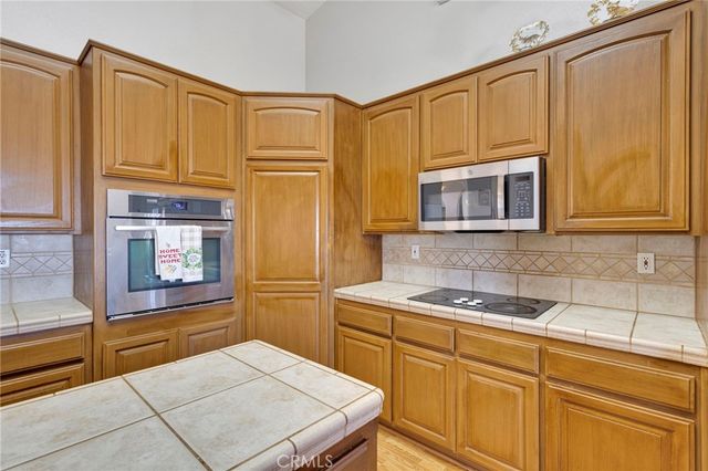 1220 Hollister, Pinon Hills, CA 92372