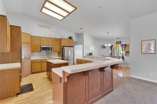 1220 Hollister, Pinon Hills, CA 92372