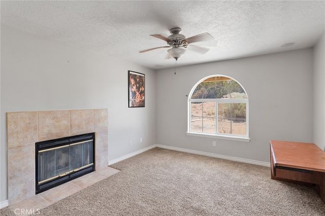 1220 Hollister, Pinon Hills, CA 92372
