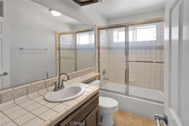 1220 Hollister, Pinon Hills, CA 92372