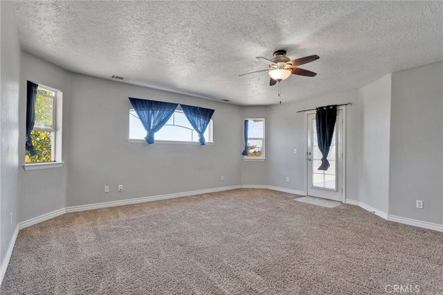1220 Hollister, Pinon Hills, CA 92372