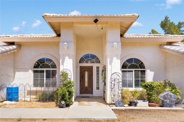 1220 Hollister, Pinon Hills, CA 92372