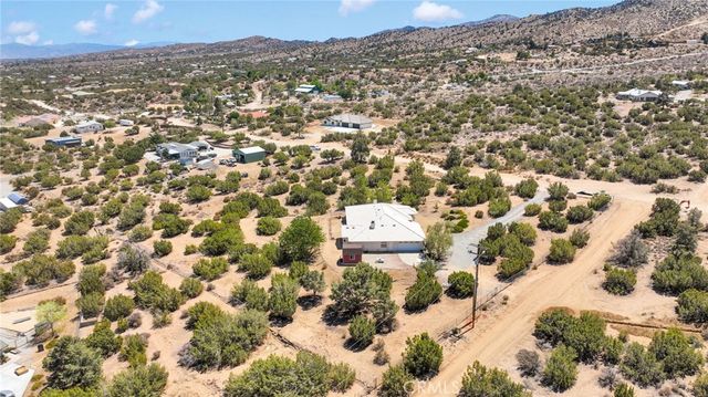 1220 Hollister, Pinon Hills, CA 92372