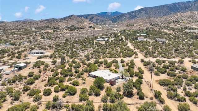 1220 Hollister, Pinon Hills, CA 92372