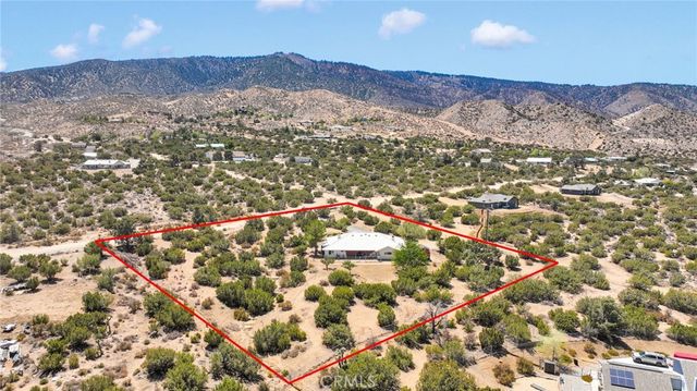 1220 Hollister, Pinon Hills, CA 92372