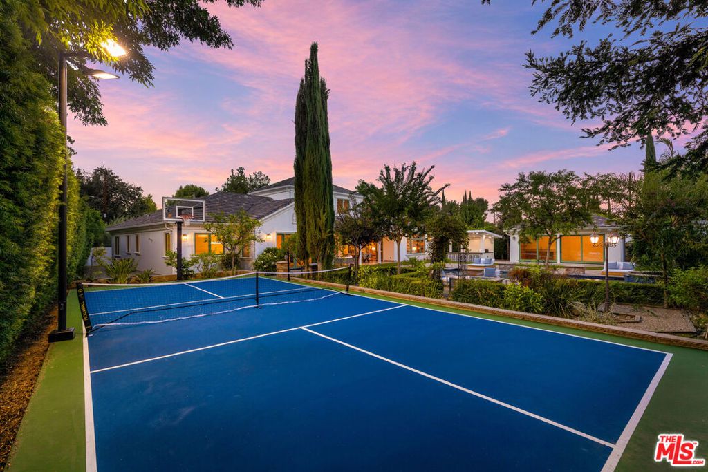 23334 Ostronic Drive, Woodland Hills, CA 91367 — photo 3