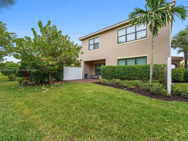 10105 Brickhill Drive, Boca Raton, FL 33428