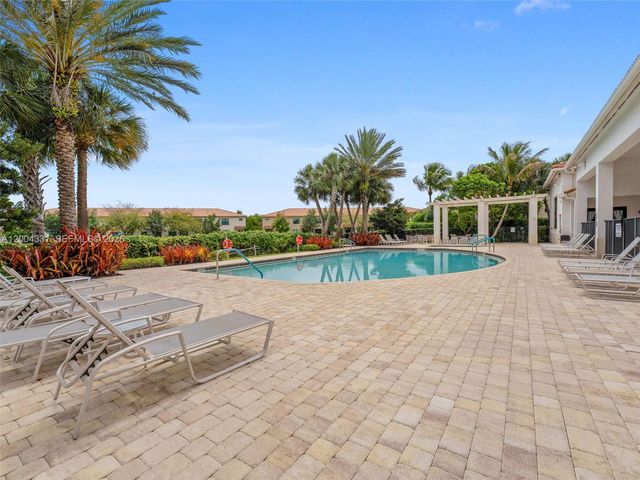 10105 Brickhill Drive, Boca Raton, FL 33428