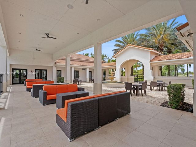 10105 Brickhill Drive, Boca Raton, FL 33428