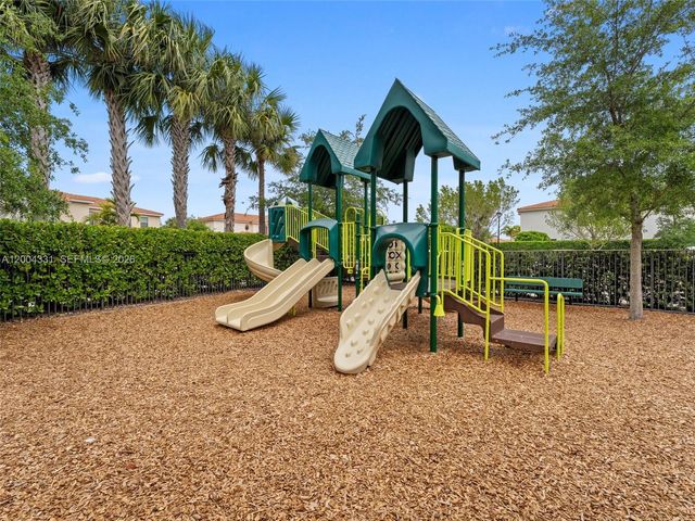 10105 Brickhill Drive, Boca Raton, FL 33428