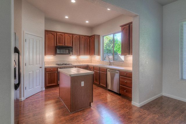 5102 Garlenda Dr, El Dorado Hills, CA 95762