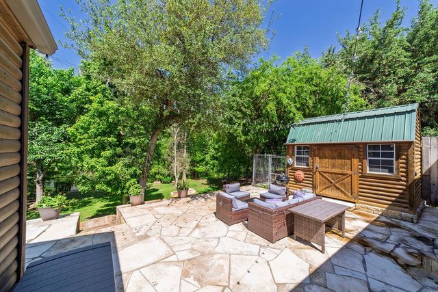 163 Molina Rd, Kerrville, TX 78028