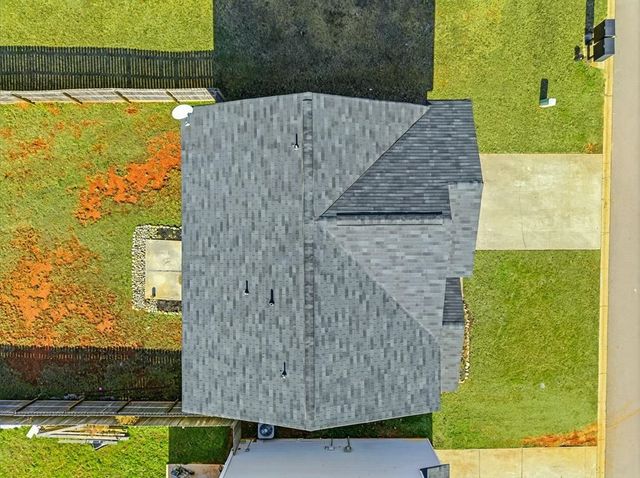 216 Wayfair Lane, Wellford, SC 29385