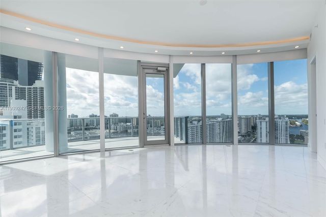17475 Collins Avenue 2003, Sunny Isles Beach, FL 33160