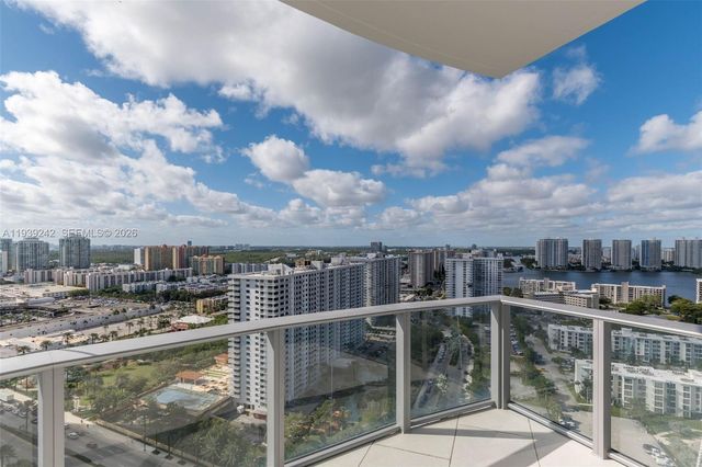 17475 Collins Avenue 2003, Sunny Isles Beach, FL 33160