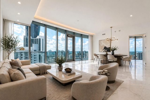 17475 Collins Avenue 2003, Sunny Isles Beach, FL 33160