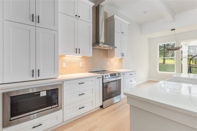 215 Moore Road, Liberty, SC 29657