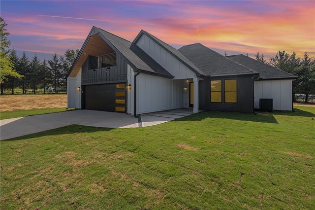 215 Moore Road, Liberty, SC 29657