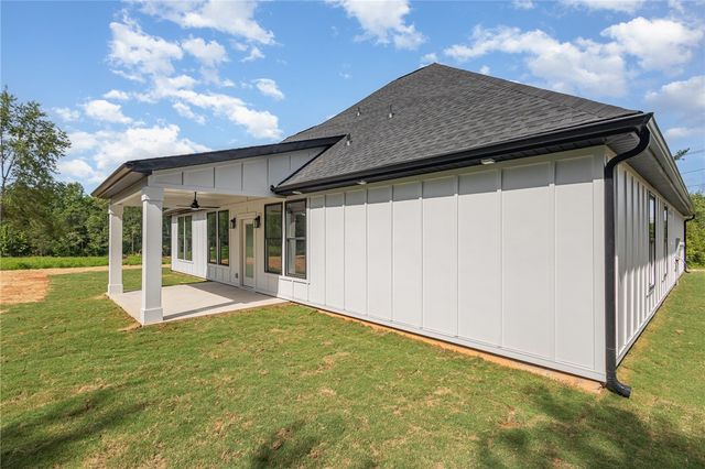 215 Moore Road, Liberty, SC 29657