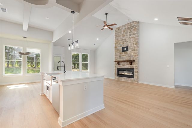 215 Moore Road, Liberty, SC 29657