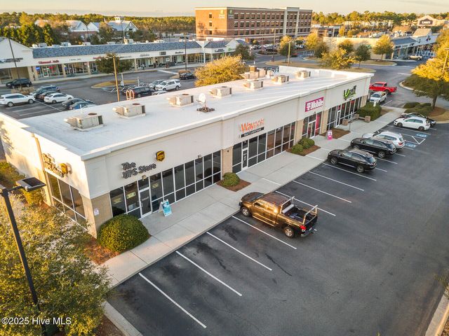 7600 Plantation Road, Wilmington, NC 28411