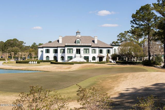 7600 Plantation Road, Wilmington, NC 28411
