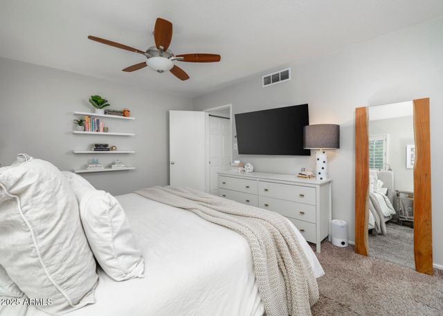 4001 E Campbell Avenue, Phoenix, AZ 85018