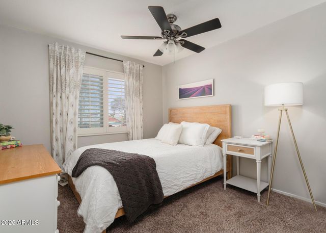 4001 E Campbell Avenue, Phoenix, AZ 85018