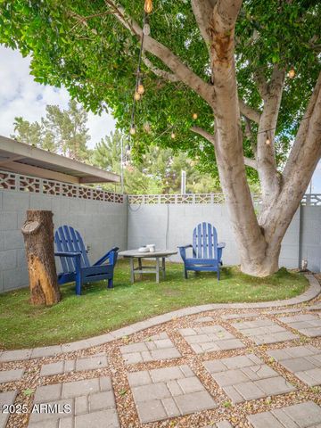 4001 E Campbell Avenue, Phoenix, AZ 85018