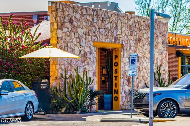 4001 E Campbell Avenue, Phoenix, AZ 85018