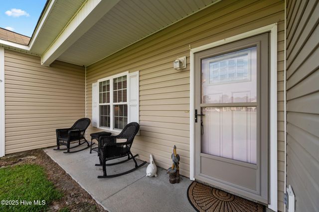 102 Lilac Lane, Richlands, NC 28574